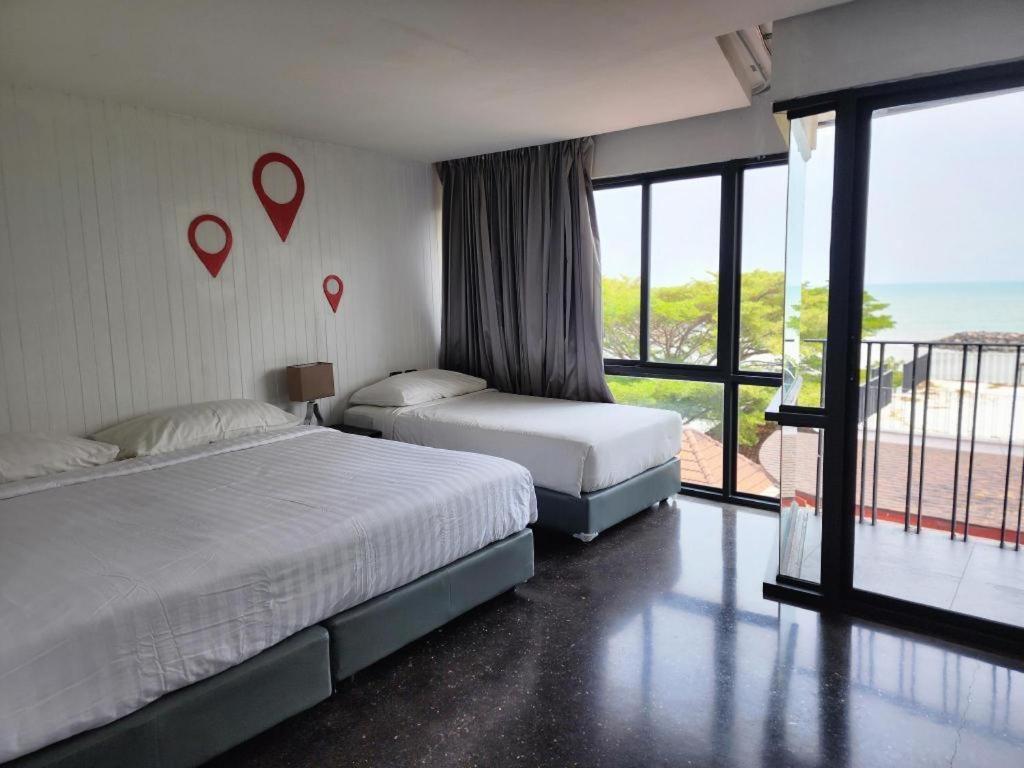 Eco Moment Beach Resort Phetchaburi Exterior photo